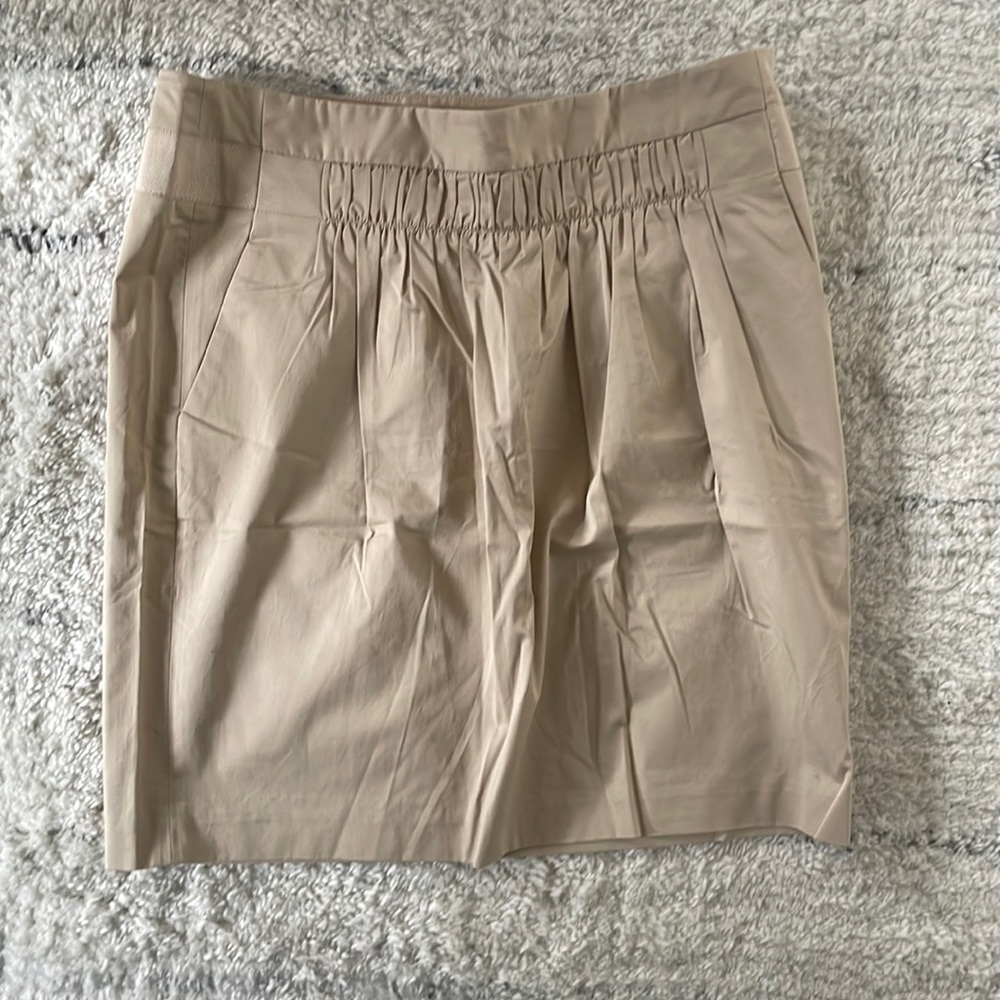 Brand new banana republic tan skirt!